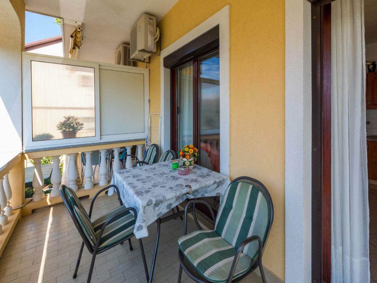 Apartment Nevelina Selce Luaran gambar